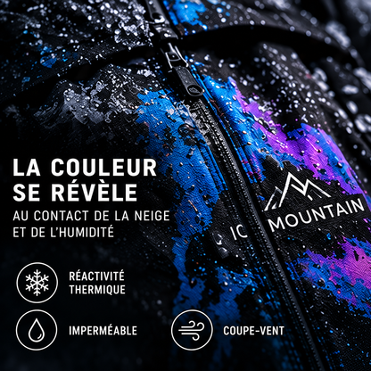 La couleur se révèle au contact de l'eau